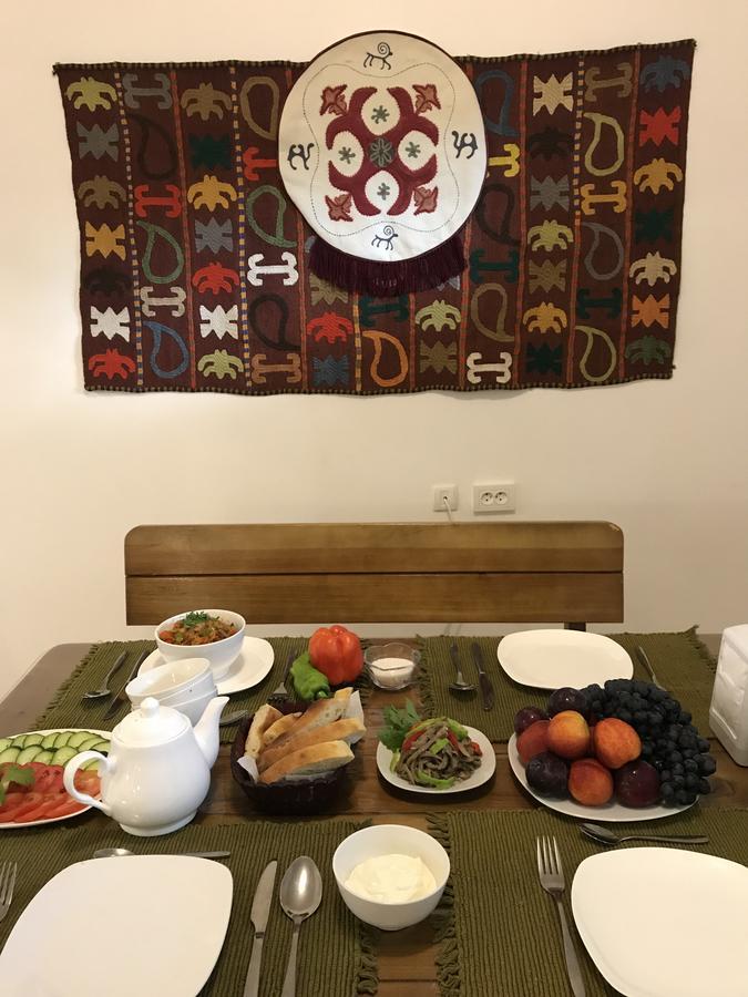 Taberik Hotel Chon-Sary-Oy Buitenkant foto